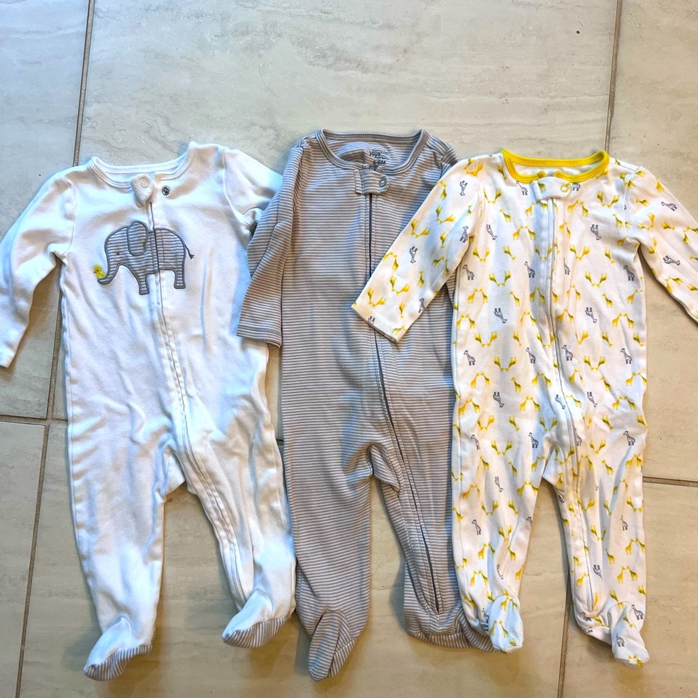 Carter’s set of 3 unisex sleepers